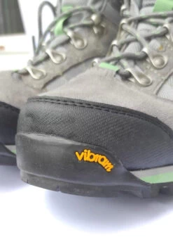 Chaussures De Trekking Dolomite Imperméables En Goretex -Magasin De Camping En Plein Air 00a2ec992f09fc77c06e4eeeb9b9d01b