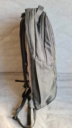 Mochila Deuter XV2 -Magasin De Camping En Plein Air 00ef3ec7b2b1f7389567041213c19707