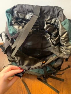 Sac à Dos De Trekking Deuter Air Contact 75+10 Litres Noir/vert -Magasin De Camping En Plein Air 0c009333a444764692aea9e70f537297