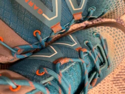 Chaussures De Montagne -Magasin De Camping En Plein Air 1bb22049101527ec5109c485837503ab