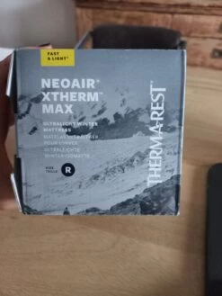 Tapis De Sol & Matelas Thermarest NeoAir XTherm Max Gris 8 Tapis De Sol & Matelas Thermarest NeoAir XTherm Max Gris -Magasin De Camping En Plein Air 20230226 174350