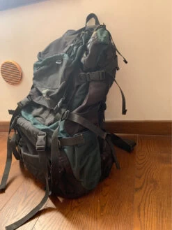 Sac à Dos De Trekking Deuter Air Contact 75+10 Litres Noir/vert -Magasin De Camping En Plein Air 2074e1dc761d09796554048981eb8abb