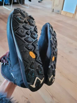 Chaussure Rando D'hiver Femme 38.5 -Magasin De Camping En Plein Air 261efb7f283a9bba51b1b977855e267f