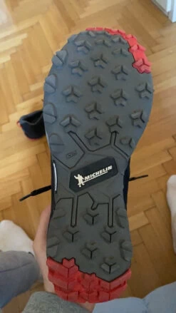 Chaussures De Randonnée Garmont -Magasin De Camping En Plein Air 2a3914fef721b96000ae00ba3b2cc1c7