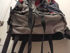 Sac De Randonnée Confortable - Deuter Sundance 65+10L - Rouge Gris -Magasin De Camping En Plein Air 2bd2bf3ac1597ade60e93507b1de9c47