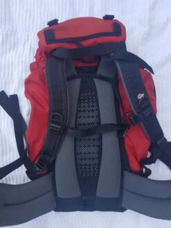 Sac à Dos Lowe Alpine 26L Rouge -Magasin De Camping En Plein Air 2cc0d97d9661e29b5b6b4de0db74f1b4