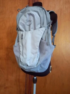 Sac à Dos Daylite Plus Osprey -Magasin De Camping En Plein Air 2f785769ef8286668774ec32780f7285