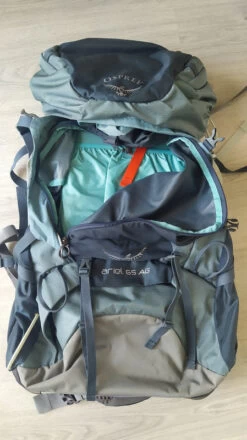 Sac à Dos Osprey Ariel AG 65 L -Magasin De Camping En Plein Air 4316562855e0ef572a1f159df8a23543