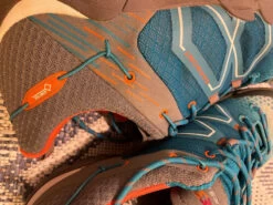 Chaussures De Montagne -Magasin De Camping En Plein Air 48ad450938e2ecf6d3cbdc08ed1a230f