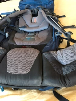 Sac à Dos Trek Deuter Aircontact 65+10 -Magasin De Camping En Plein Air 4fa0113ec8dafae82d56a430810953f8