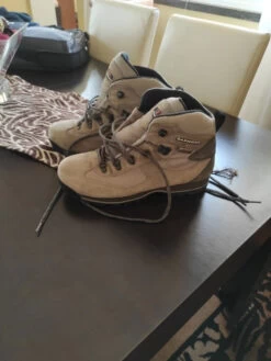 Bottes Garmont Taille 42 -Magasin De Camping En Plein Air 7306ae7d8f89afede8e42b973b871463