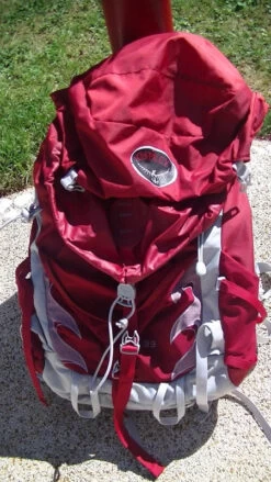 Sac à Dos Randonnée . Osprey Talon 33 -Magasin De Camping En Plein Air 7327f2b634eb7619dda80cf9c2fbe7a0