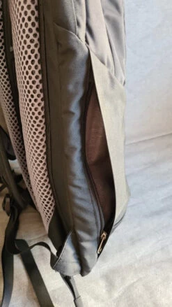 Mochila Deuter XV2 -Magasin De Camping En Plein Air 7826aee8e2fc4f890a866afa2c915b01