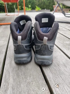 Chaussures De Randonnée Salomon Pour Moyenne Montagne 42 2/3 15 Chaussures De Randonnée Salomon Pour Moyenne Montagne 42 2/3 -Magasin De Camping En Plein Air 7a53496f51e2ef39cda739b656a92130