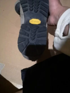 Chaussures De Randonnée Garmont Goretex -Magasin De Camping En Plein Air 81e704dd2f07fbd100c51c74261ea06f