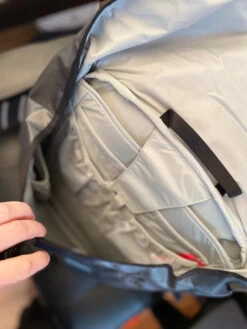 Sac à Dos Osprey Zaino Messenger Urban Nero -Magasin De Camping En Plein Air 9344b6ba3deff524411beb42ad3565f6