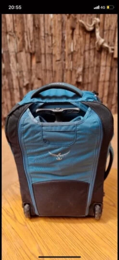 Sac à Dos Et A Roulette Osprey Fairpoint -Magasin De Camping En Plein Air 9fb6201622f10c84d8b5f840cda7c776