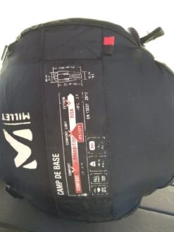 Sacs De Couchage Millet Camp De Base Rouge -Magasin De Camping En Plein Air DSC 0074