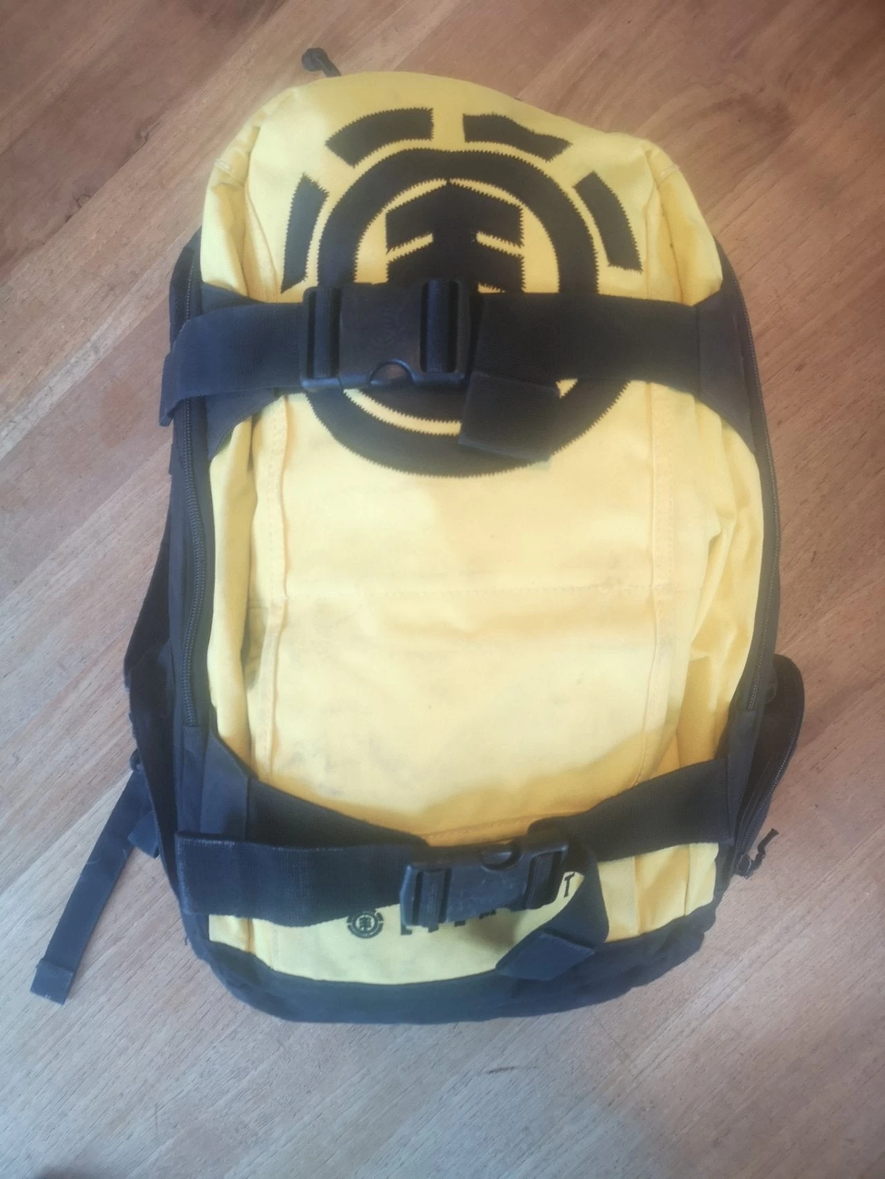 Sacs à Dos Dakine ELEMENT 20 Jaune 4 Sacs à Dos Dakine ELEMENT 20 Jaune – Image 2