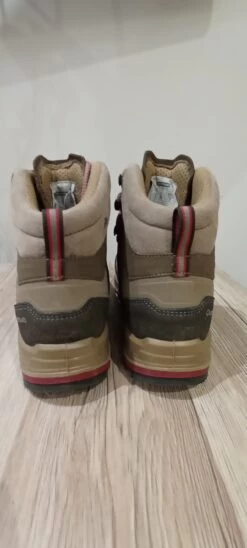 Chaussures De Randonnée Forclaz Cuir MT100 9 Chaussures De Randonnée Forclaz Cuir MT100 -Magasin De Camping En Plein Air IMG 20221205 192841