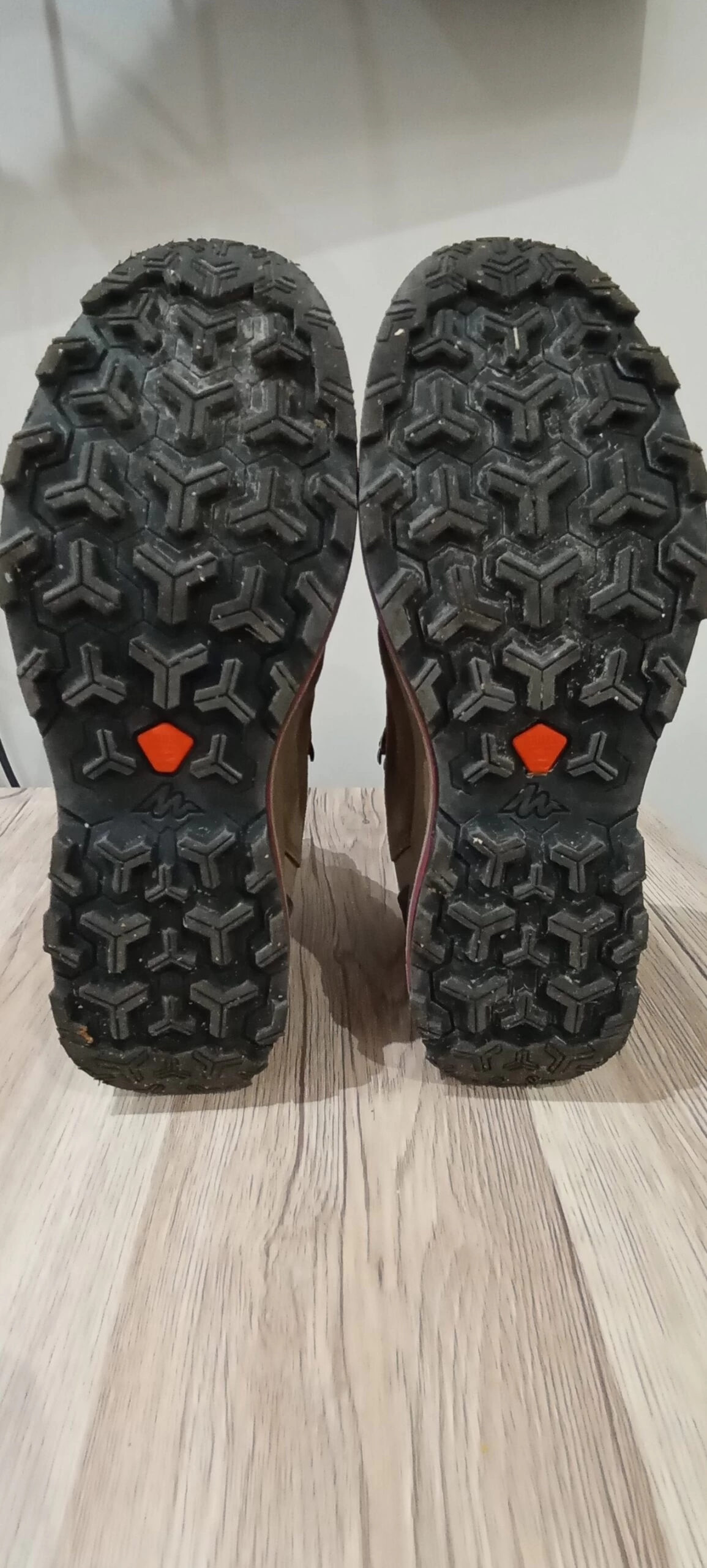 Chaussures De Randonnée Forclaz Cuir MT100 7 Chaussures De Randonnée Forclaz Cuir MT100 – Image 5