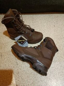 Chaussures De Randonnée Haix Haix Marron 7 Chaussures De Randonnée Haix Haix Marron -Magasin De Camping En Plein Air IMG 20230108 175520