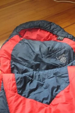 Sacs De Couchage Lestar Mount Everest Rouge -Magasin De Camping En Plein Air IMG 2529