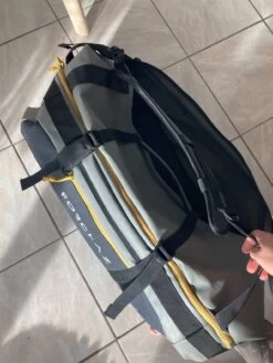 Sacs à Dos Forclaz SAC DE TRANSPORT DE TREKKING - 80L À 120L - DUFFEL 500 EXTEND Gris 8 Sacs à Dos Forclaz SAC DE TRANSPORT DE TREKKING - 80L À 120L - DUFFEL 500 EXTEND Gris -Magasin De Camping En Plein Air IMG 7759 f8a51d25 cd70 4df8 8f60 ea37c07905fa