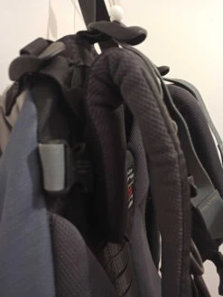 Sac De Randonnée Confortable - Deuter Sundance 65+10L - Rouge Gris -Magasin De Camping En Plein Air b122fcdff5131d859beb2e74a07d8318