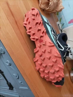 Basket Trail Salomon 41 1/2 -Magasin De Camping En Plein Air bd1fb1ac9f702ca8bf6f1a0633c1ff57