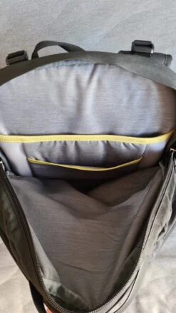 Mochila Deuter XV2 -Magasin De Camping En Plein Air bf9ae5d8d21509be740d26ee86e858fb