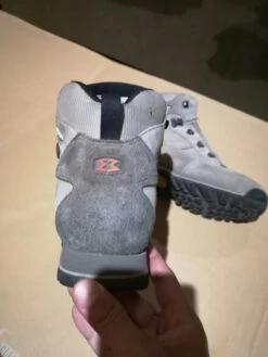 Chaussures De Randonnée Garmont Goretex -Magasin De Camping En Plein Air c17ff22ab79c3b528e8b05256cfbdfee