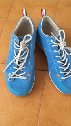 Chaussures Dolomite Bleues -Magasin De Camping En Plein Air c37b48599095b8cbfe95640c3b4a267e