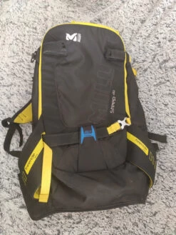 Sac à Dos Millet Freeride Ski Snowboard -Magasin De Camping En Plein Air c53beca8abd2b429d989ca9c78532681