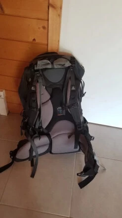 Sac De Randonnée Deuter -Magasin De Camping En Plein Air cc5befb75e7d5f419e5f96029db59c63