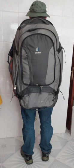 Mochila Deuter Traveller 70 Litros Cinzenta -Magasin De Camping En Plein Air d532c52ef0bd544ea8ceff76322ad275