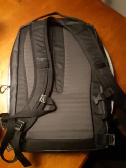 Sac à Dos Osprey Transporter Noir / Gris -Magasin De Camping En Plein Air d703c9a7f0dfca3544f305f857cceaf8