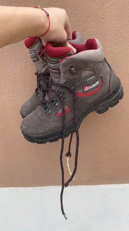 Chaussures De Randonnée En Dolomite 4 Chaussures De Randonnée En Dolomite – Image 2