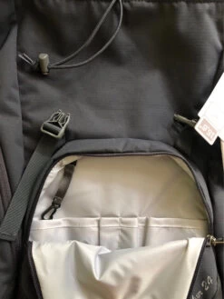 Sac à Dos Deuter Walker 24 -Magasin De Camping En Plein Air e726682c4e31a237742ae74a25a2b1c6