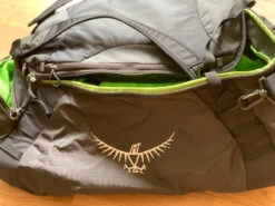 Sac De Voyage Transformable Sac à Dos/ épaule Osprey -Magasin De Camping En Plein Air e996c9561cd2fe2ca23bc23e9158eef3