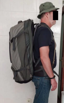 Mochila Deuter Traveller 70 Litros Cinzenta -Magasin De Camping En Plein Air ee20a57764f2ece2337851cd8c7bb992