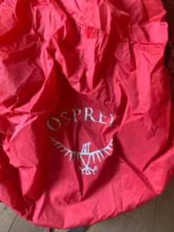 Sac à Dos Osprey Backpack -Magasin De Camping En Plein Air f7ad04b9f3bdc94d18b488cb96afb26b 51b344af a9af 48dd abfc 6fd95466641c