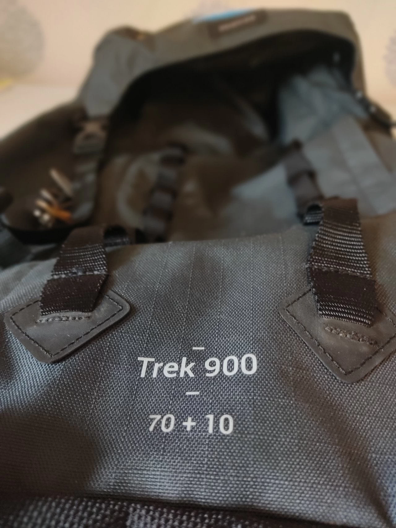 Sac à Dos Forclaz MT900 Homme 70 + 10 L 6 Sac à Dos Forclaz MT900 Homme 70 + 10 L – Image 4