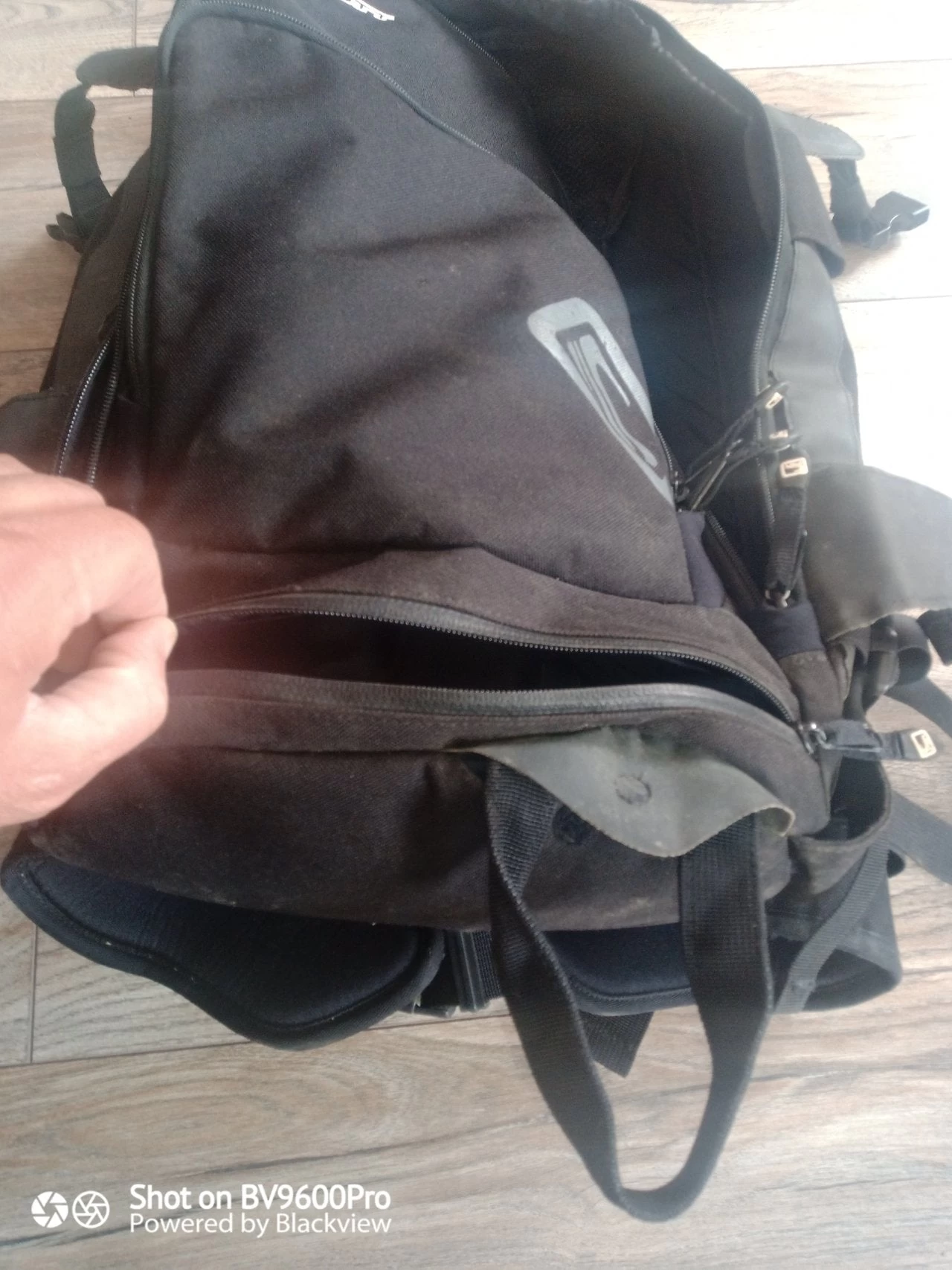 Sac à Dos Noir Scott 25 Litres 6 Sac à Dos Noir Scott 25 Litres – Image 4